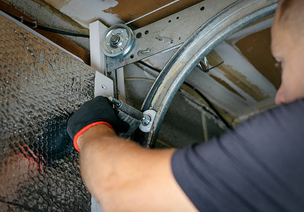 Affordable Garage Door Panel Replacement solutions in Dickinson, ND
